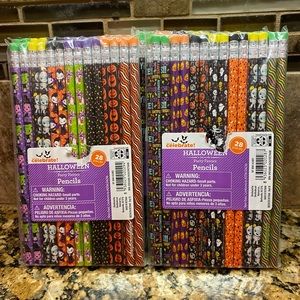 New in Package Halloween Party Favors Pencils 28 pack